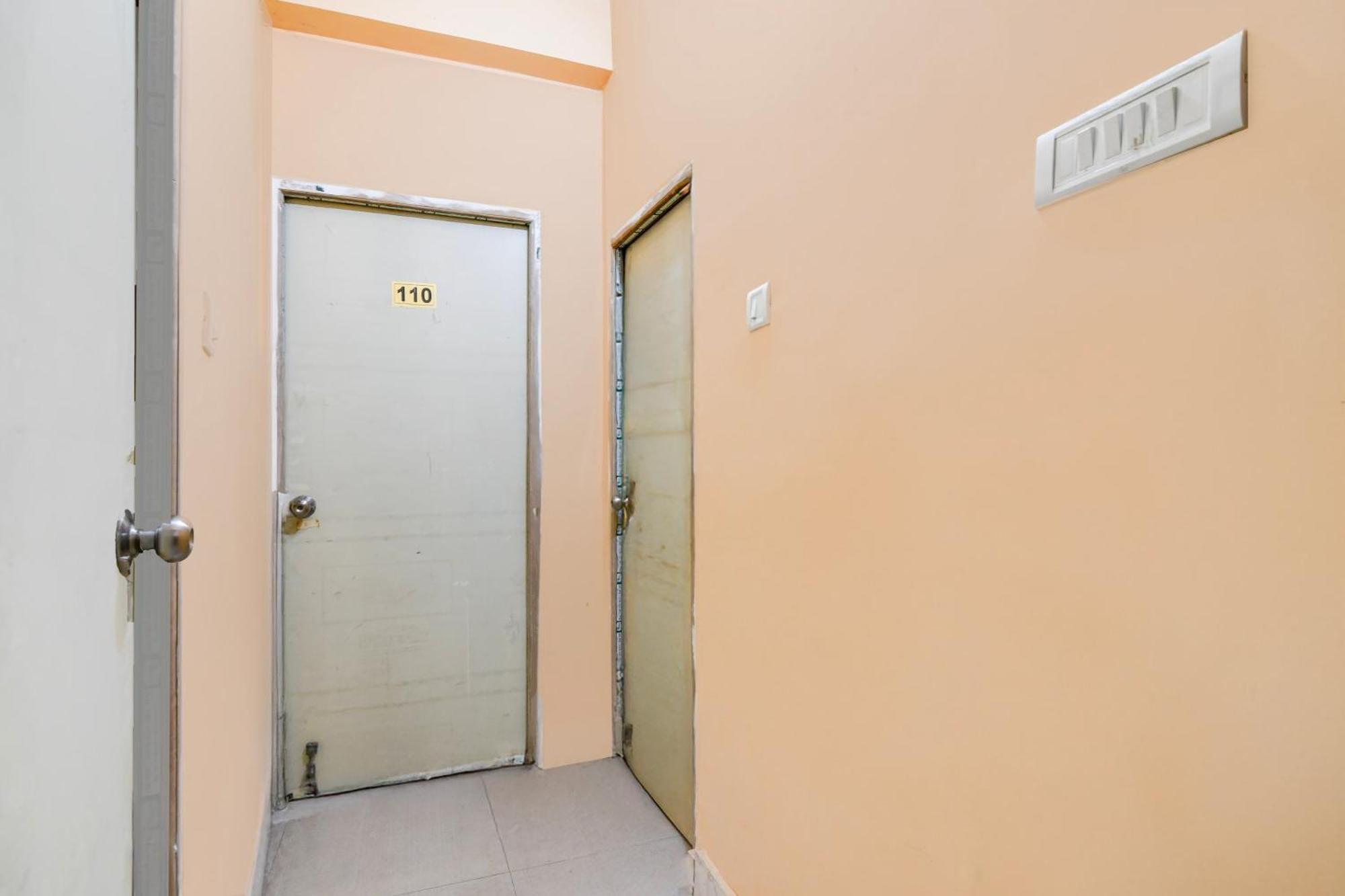 Hotel O Survey Park Jadabpur Ngoại thất bức ảnh