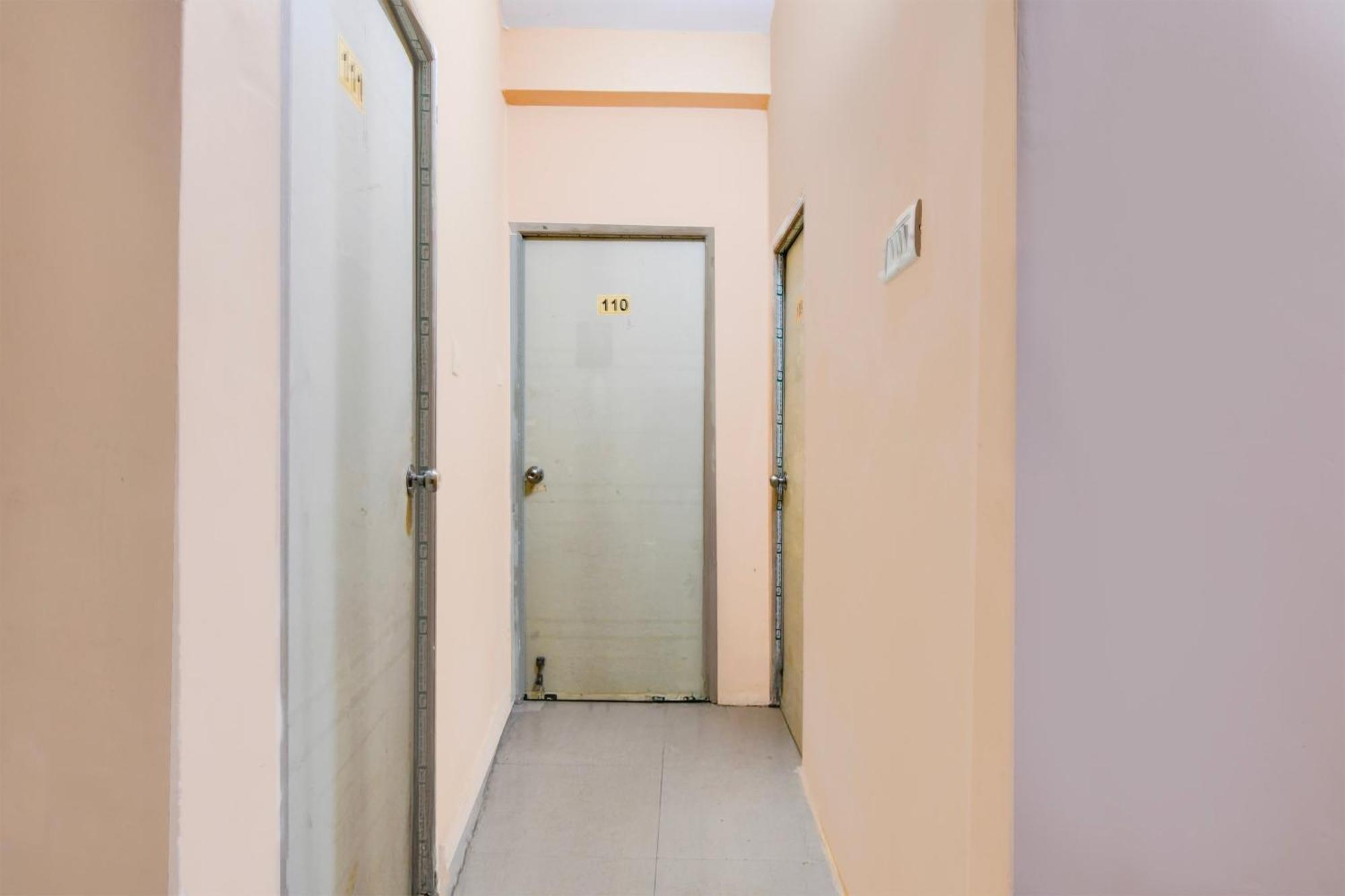 Hotel O Survey Park Jadabpur Ngoại thất bức ảnh