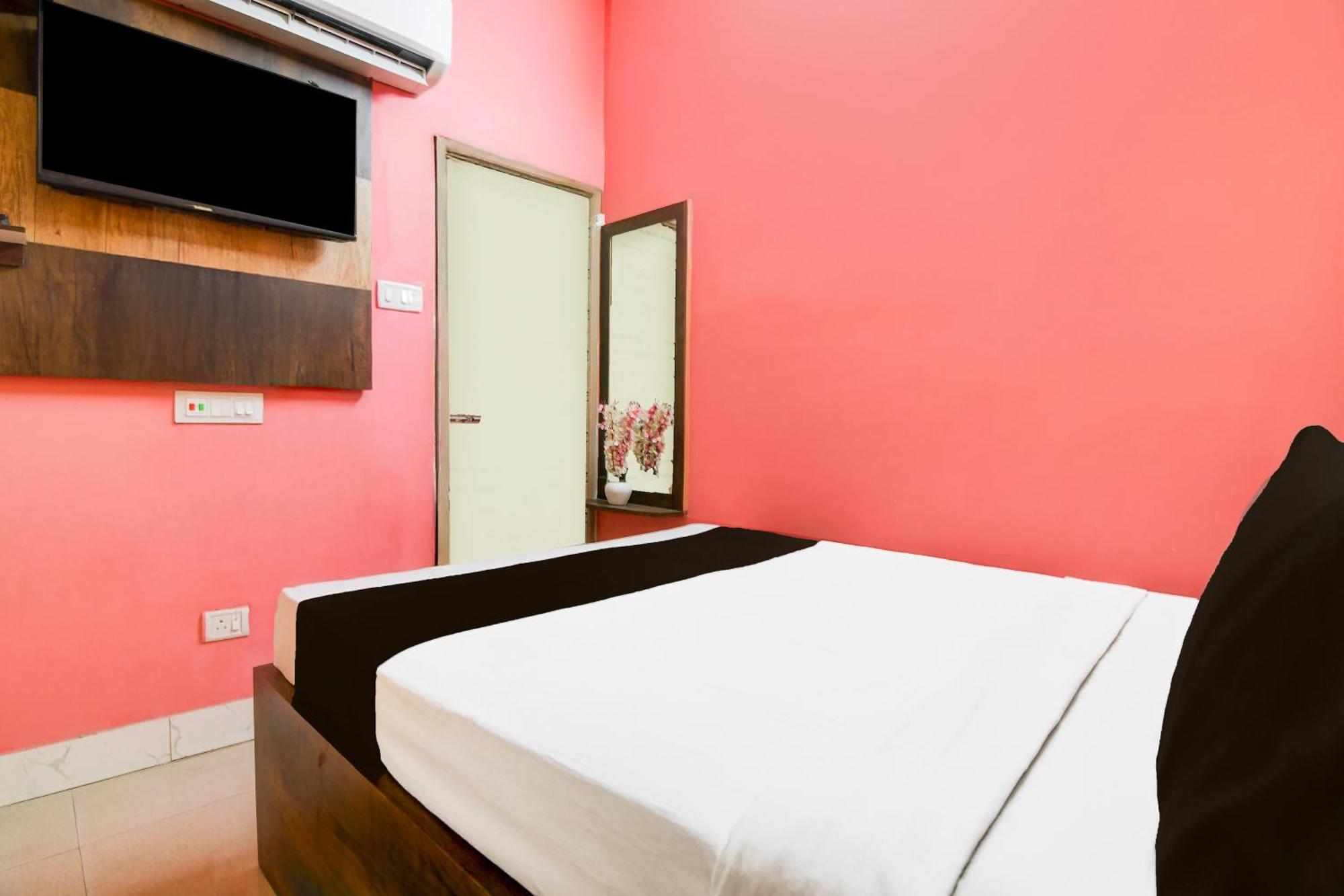 Hotel O Survey Park Jadabpur Ngoại thất bức ảnh